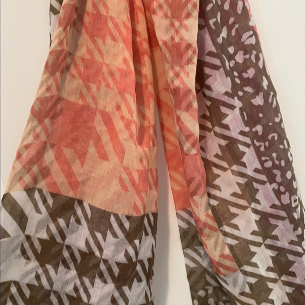 Fun multi pattern scarf - Picture 2 of 3